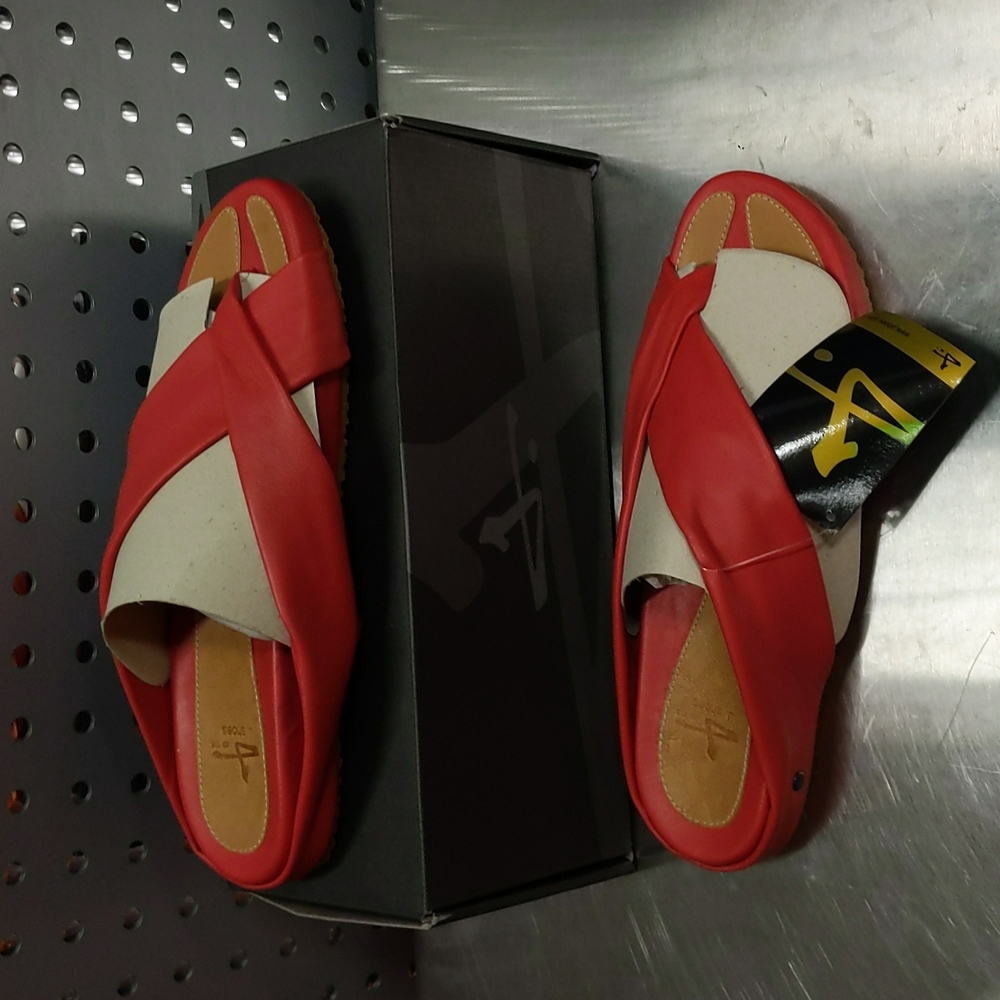 J Shoes - Capri (Coral) - Picture 4 of 6